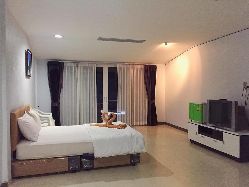 Marina Ao Nang Guesthouse エクステリア 写真