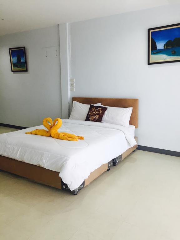 Marina Ao Nang Guesthouse エクステリア 写真