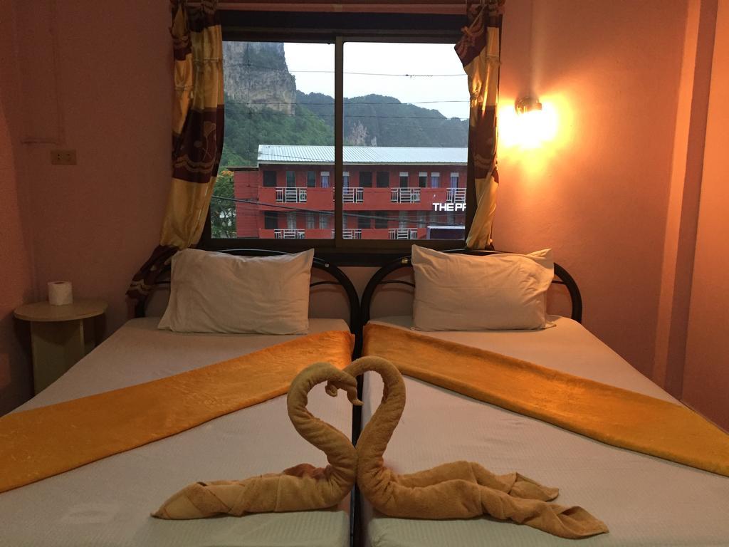 Marina Ao Nang Guesthouse エクステリア 写真