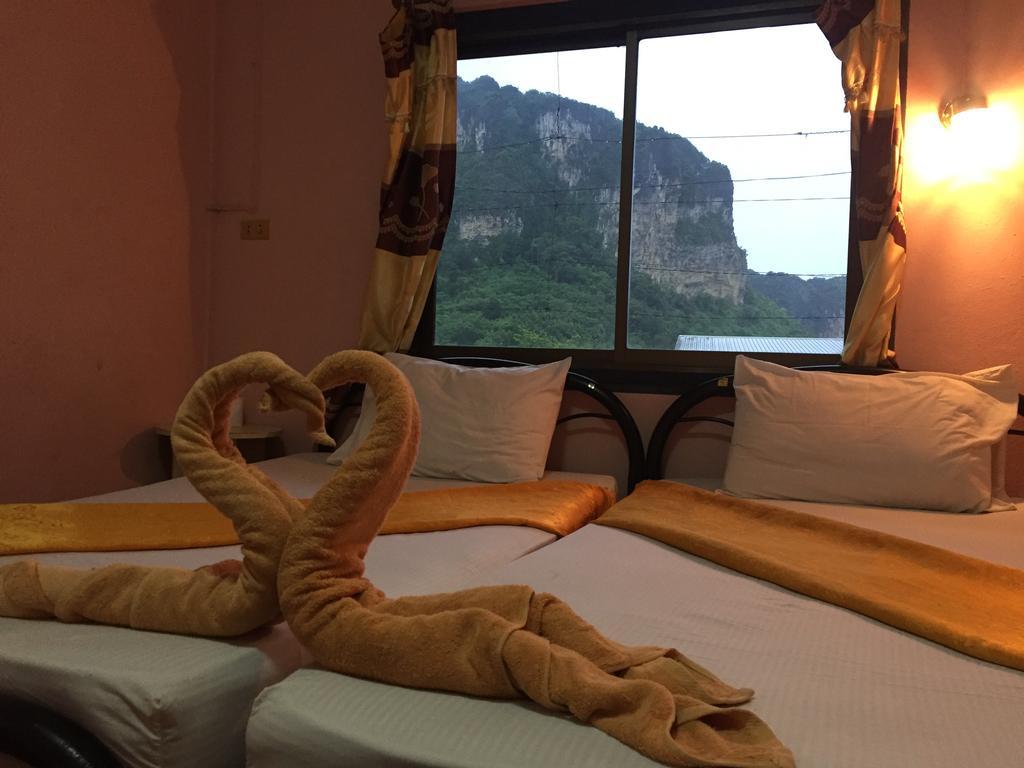 Marina Ao Nang Guesthouse エクステリア 写真