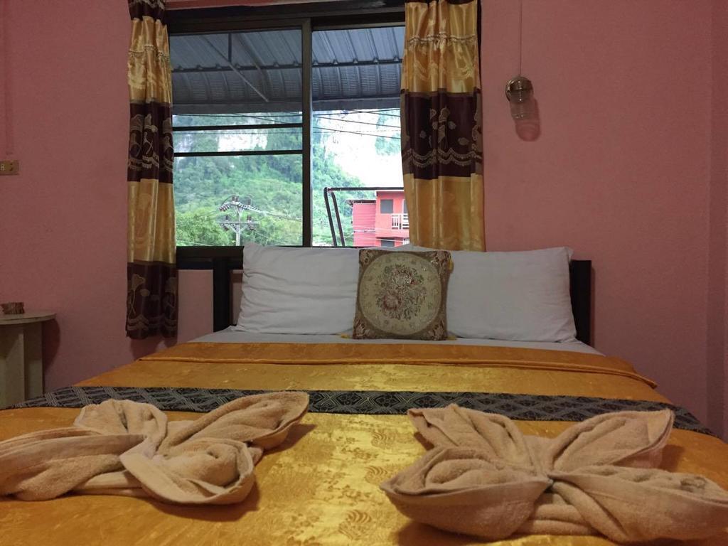 Marina Ao Nang Guesthouse エクステリア 写真