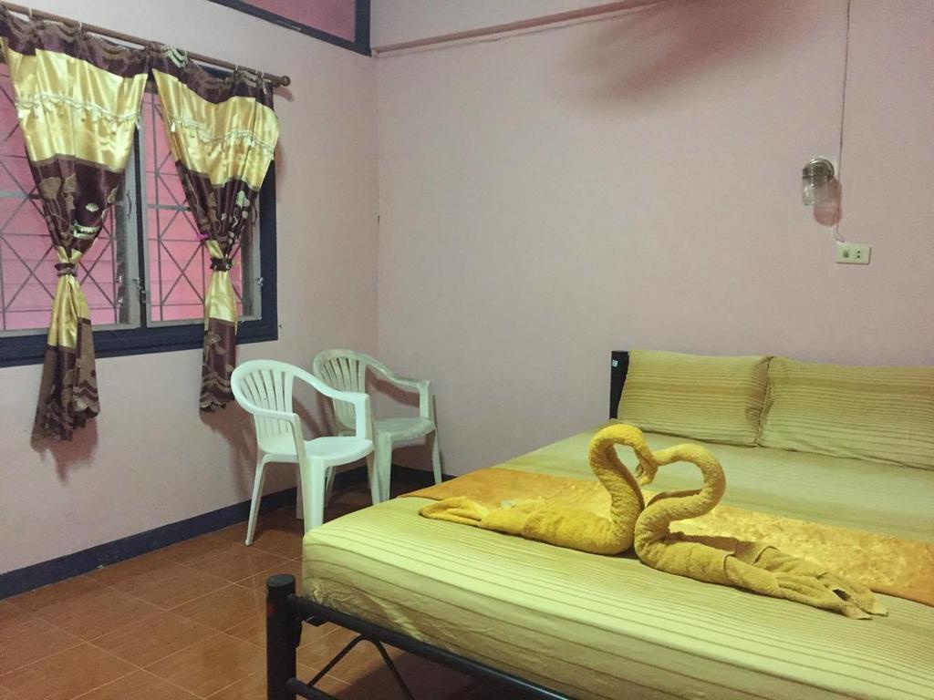Marina Ao Nang Guesthouse エクステリア 写真