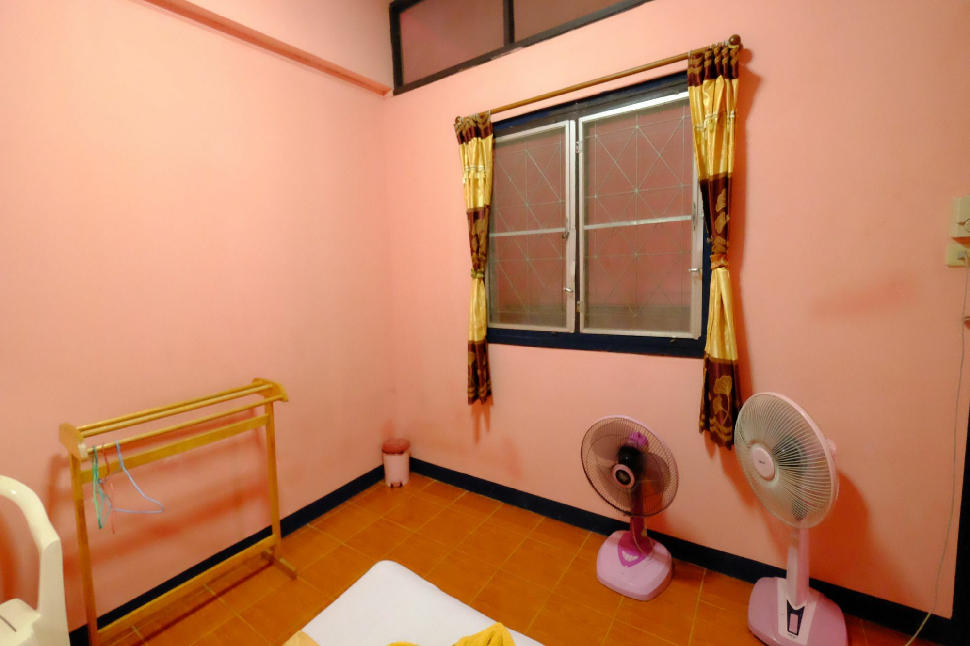 Marina Ao Nang Guesthouse エクステリア 写真