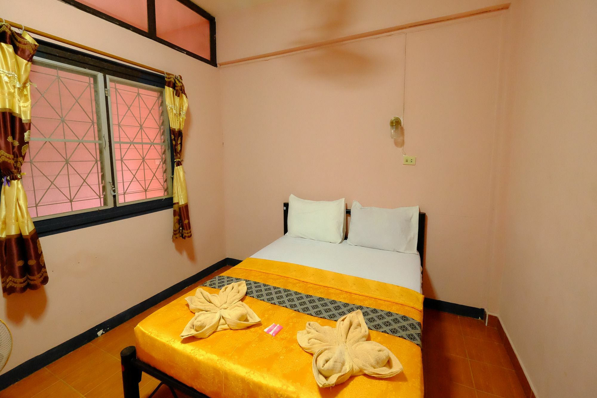 Marina Ao Nang Guesthouse エクステリア 写真